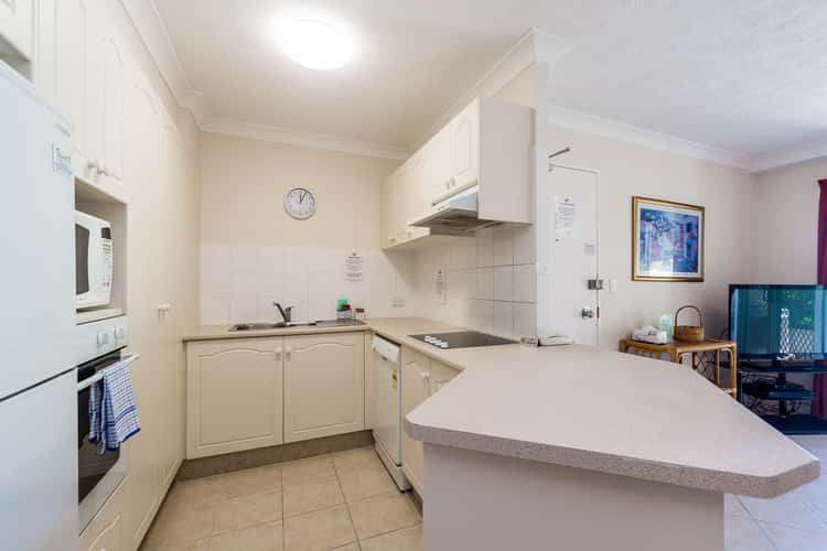 Sixth view of Homely unit listing, 18/6 Back Street, Biggera Waters QLD 4216