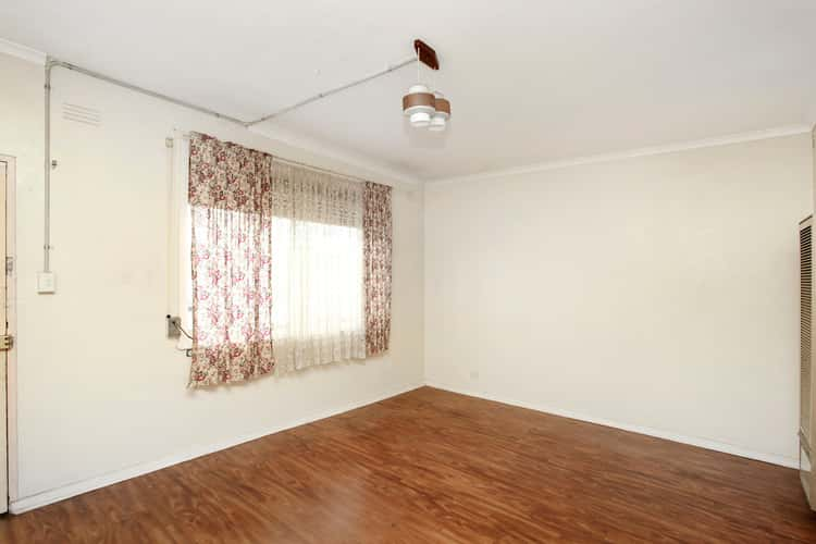 Fourth view of Homely apartment listing, 4/12 Cranbourne Avenue, Sunshine North VIC 3020