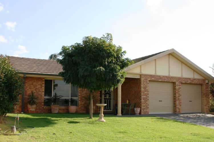 Main view of Homely house listing, 6 Bourkelands Drive, Bourkelands NSW 2650