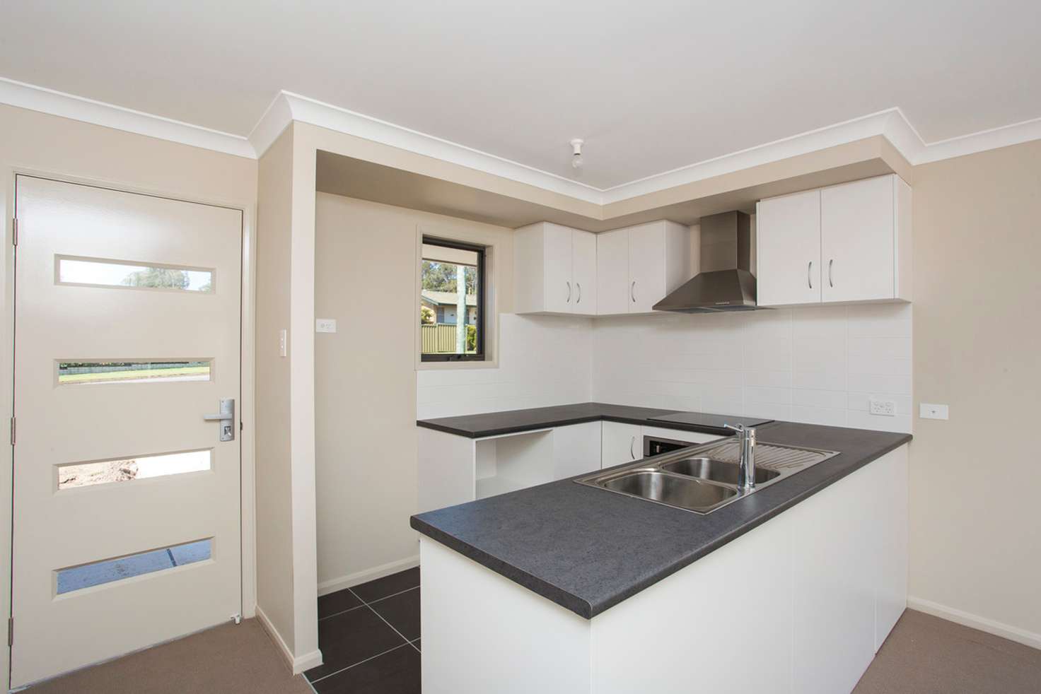 Main view of Homely unit listing, 1/327 Wollombi Road, Bellbird Heights NSW 2325