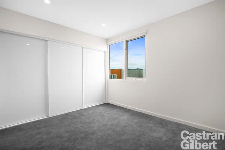 Fifth view of Homely townhouse listing, 16/5 Hay Street, Box Hill South VIC 3128