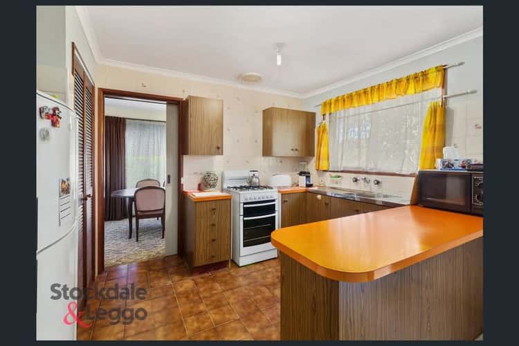Second view of Homely house listing, 5 Fulwood Court, St Albans VIC 3021