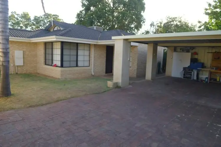 11 Bowden Street