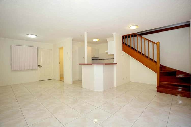 Third view of Homely townhouse listing, 8/23 Brassey Street, Fairfield QLD 4103