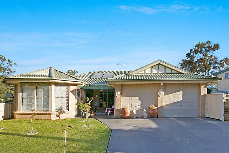 18 Bruce Street, Abernethy NSW 2325