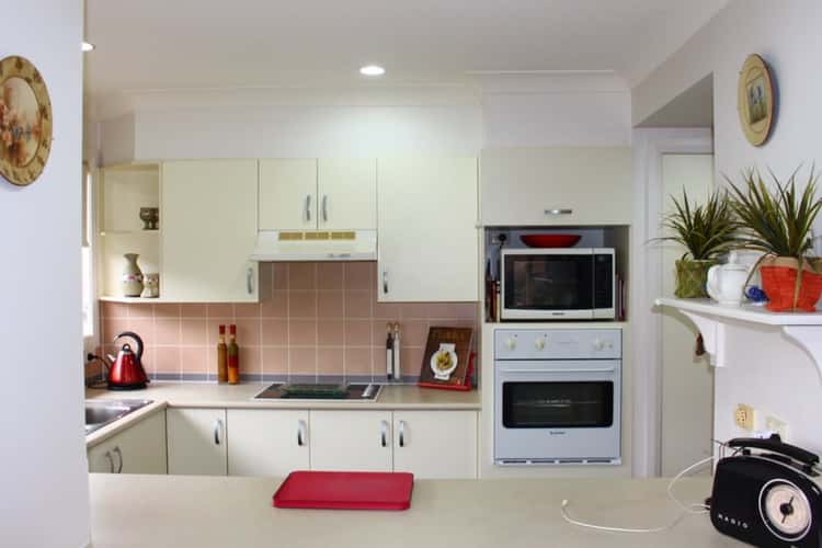 Third view of Homely villa listing, 2/11 Cassia Place, Ulladulla NSW 2539