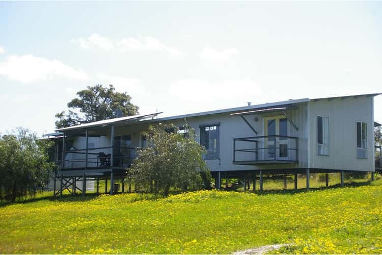 105 Dean Road, Nannup WA 6275