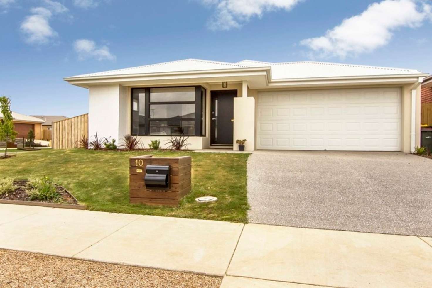 Main view of Homely house listing, 10 Forresters Way, Armstrong Creek VIC 3217