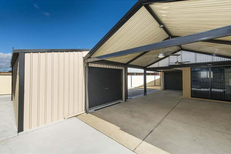 22 Shannon Pass, Bertram WA 6167