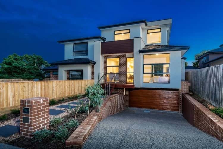 Main view of Homely townhouse listing, 2/11 Salisbury Road, Ashwood VIC 3147