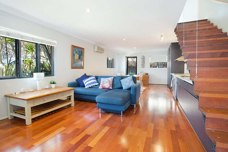 Third view of Homely unit listing, 1/104 Albatross Avenue, Mermaid Beach QLD 4218