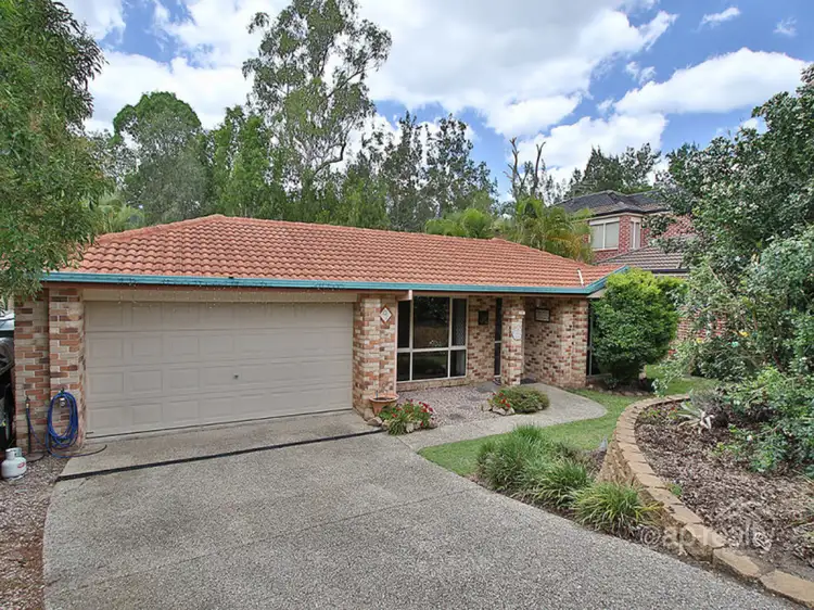 9 Chiswick Place