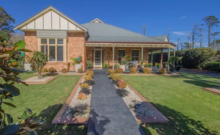 11 Government Road, Yerrinbool NSW 2575