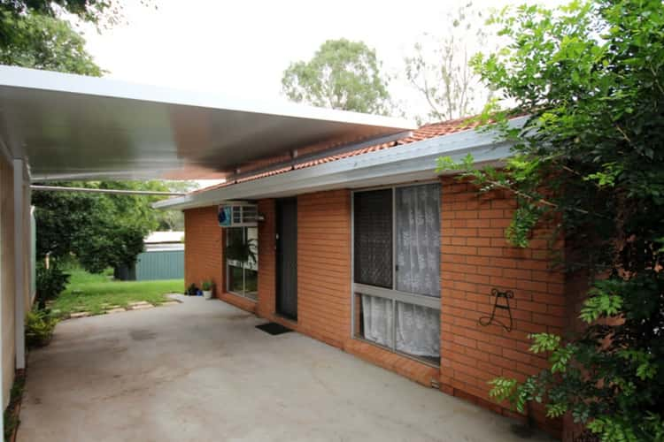 Main view of Homely semiDetached listing, 2/8 Princess Street, Churchill QLD 4305