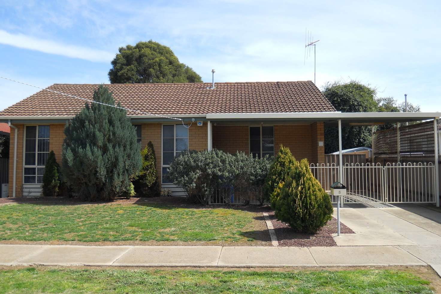 Main view of Homely house listing, 5 Friend Street, Mooroopna VIC 3629