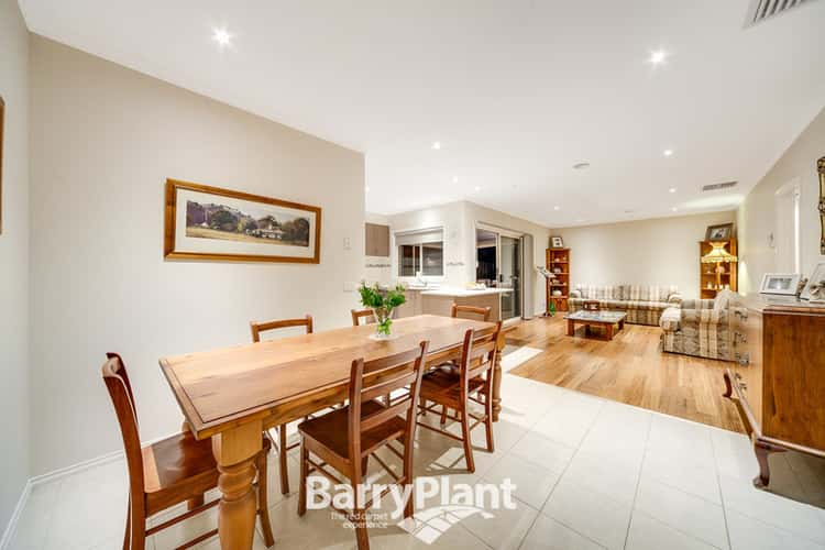 Fifth view of Homely house listing, 8 Killarney Crescent, Pakenham VIC 3810