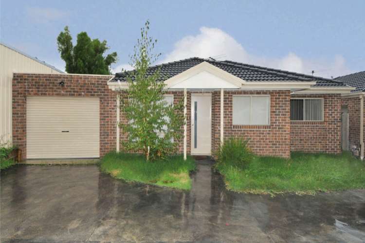 Third view of Homely apartment listing, 2/5 Tarwin Place, Meadow Heights VIC 3048
