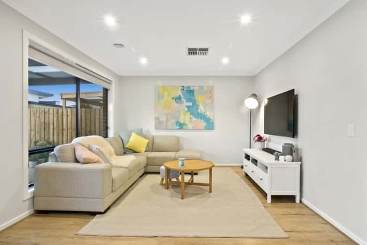 Seventh view of Homely house listing, 5 Beard Street, Armstrong Creek VIC 3217