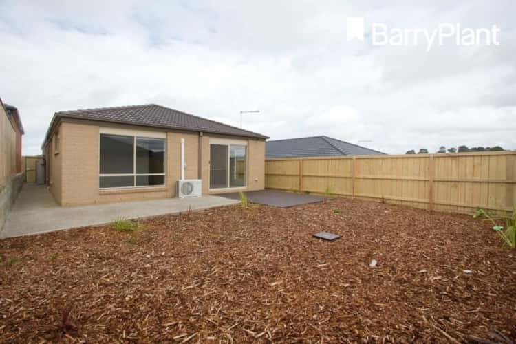 Fifth view of Homely house listing, 21 Cascade Way, Pakenham VIC 3810