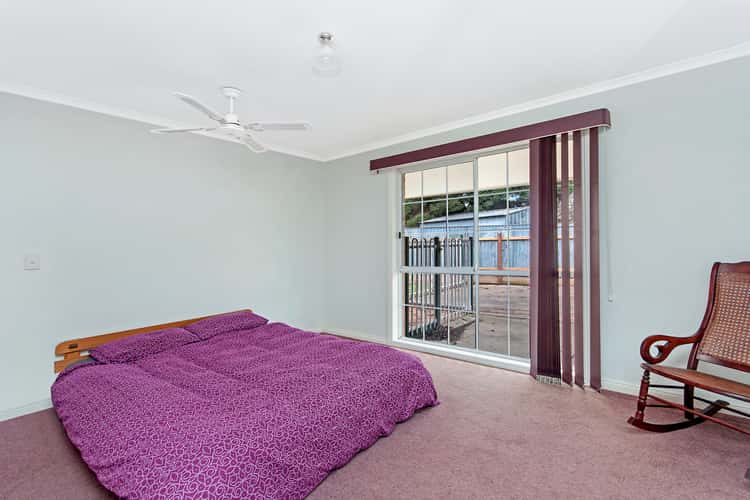 Fifth view of Homely house listing, 10 Tulloch Crescent, Hamilton VIC 3300