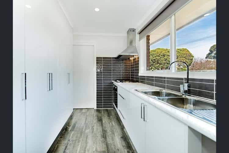 Main view of Homely unit listing, 1/21 Gairloch Drive, Frankston VIC 3199