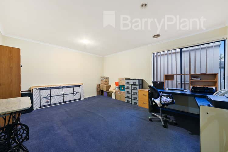 Sixth view of Homely house listing, 10 Honeyeater Way, Pakenham VIC 3810