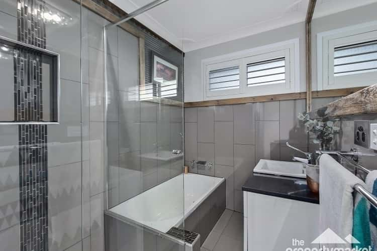 Fourth view of Homely house listing, 8 Bambara Avenue, Summerland Point NSW 2259