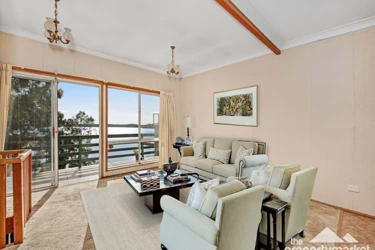 Sixth view of Homely house listing, 2 Bambury Avenue, Summerland Point NSW 2259