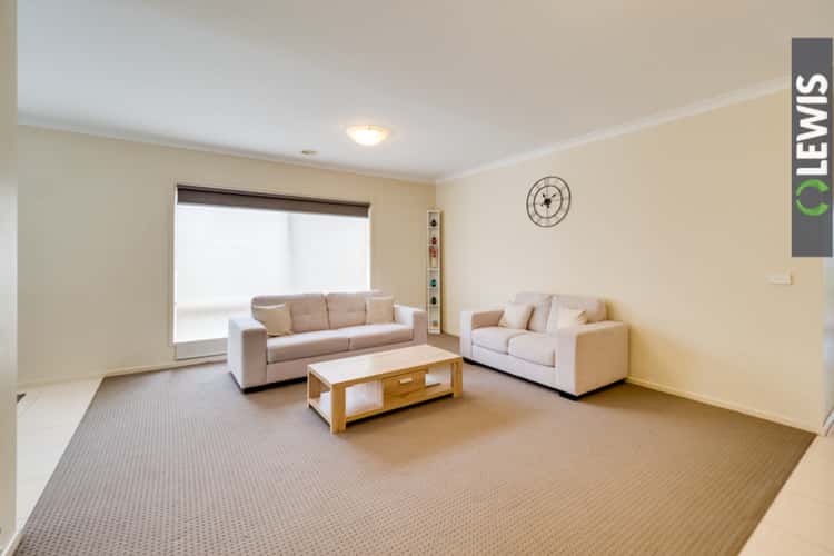 Fifth view of Homely house listing, 31 Songbird Crescent, South Morang VIC 3752