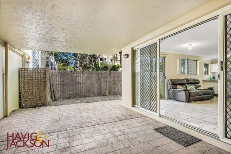 Main view of Homely unit listing, 2/12 Buxton Street, Ascot QLD 4007