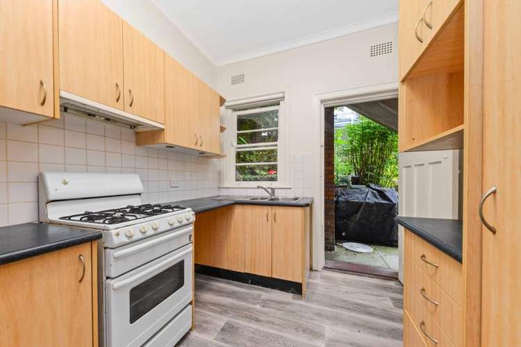 Third view of Homely apartment listing, 2/18 Peel Street, Kirribilli NSW 2061