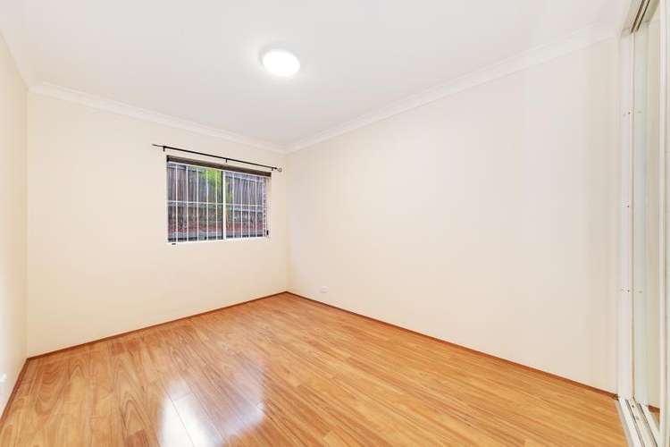 Fifth view of Homely apartment listing, 6/28-32 Boronia Street, Kensington NSW 2033