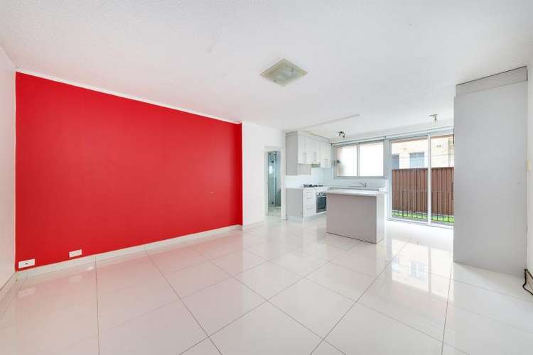 Second view of Homely apartment listing, 4/30 Brittain Crescent, Hillsdale NSW 2036