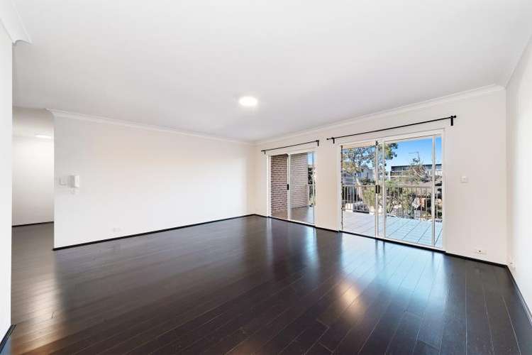 Main view of Homely apartment listing, 3/28-32 Boronia Street, Kensington NSW 2033