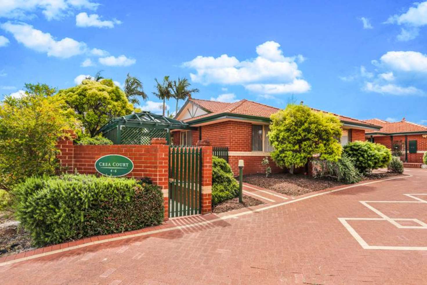 Main view of Homely house listing, 2/4 Gilders Place, Bayswater WA 6053