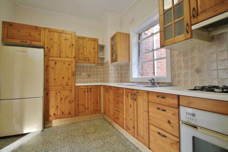 Second view of Homely semiDetached listing, 2/3 Ormond Gardens, Coogee NSW 2034