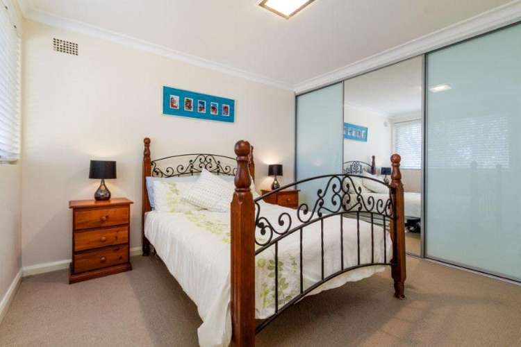 Third view of Homely apartment listing, 9/10 Frances Street, Randwick NSW 2031