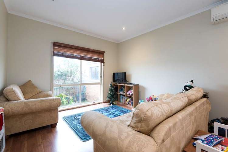 Third view of Homely villa listing, 2/9 William Street, Essendon VIC 3040