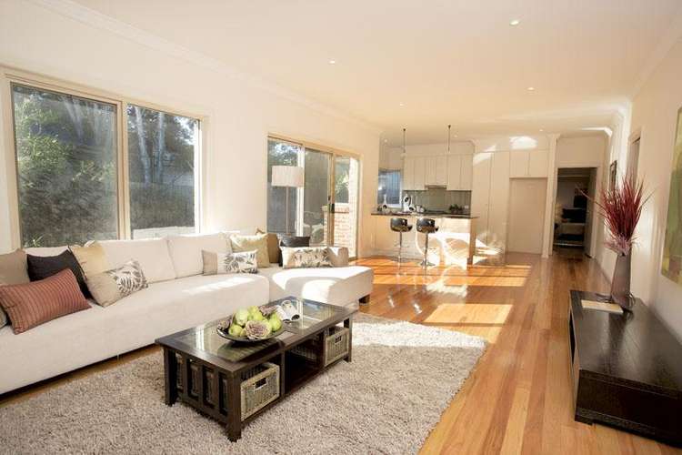 Main view of Homely townhouse listing, 14A Roselyn Crescent, Bentleigh East VIC 3165