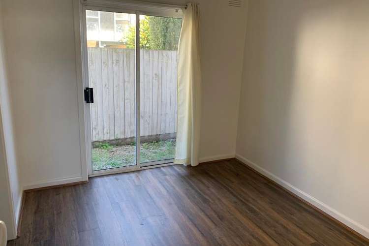 Fourth view of Homely apartment listing, 5/31 Rosstown Road, Carnegie VIC 3163