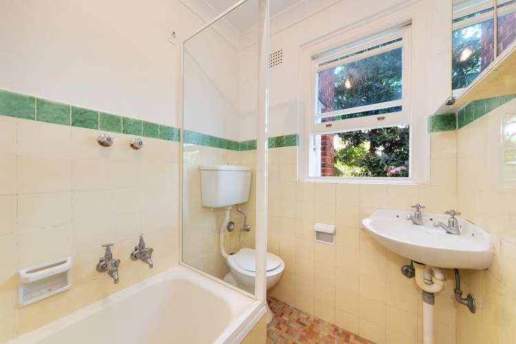 Third view of Homely apartment listing, 24/4 Waratah Street, Rushcutters Bay NSW 2011