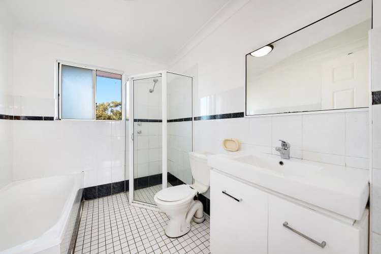 Fourth view of Homely apartment listing, 11/122 Todman Avenue, Kensington NSW 2033