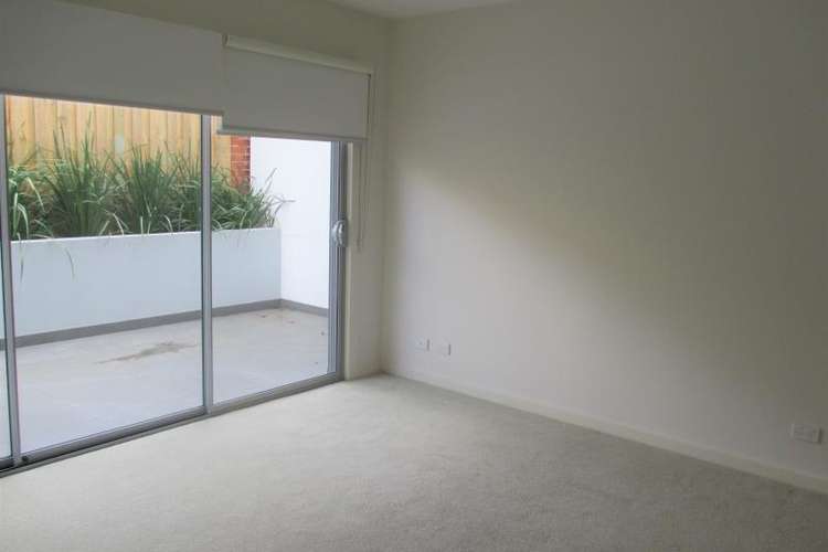 Fifth view of Homely apartment listing, 6/5 Murrumbeena Road, Murrumbeena VIC 3163