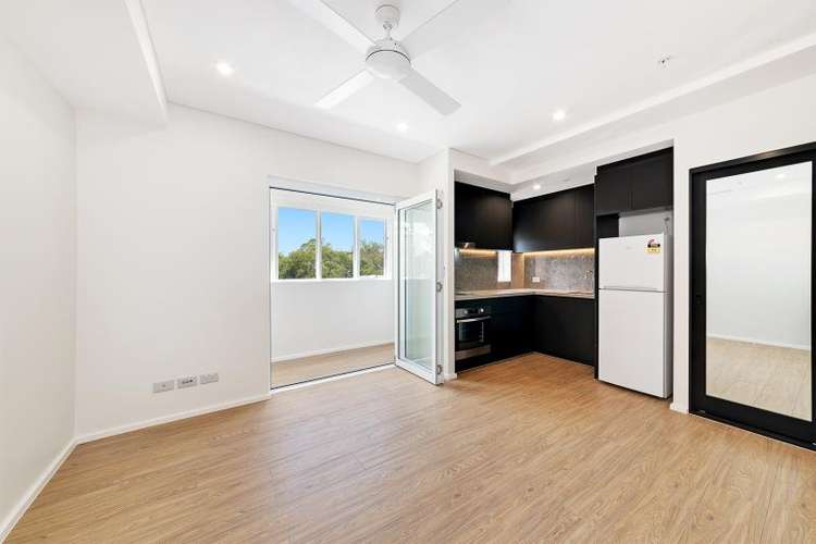 Second view of Homely studio listing, 6/3 Gurner Street, Paddington NSW 2021
