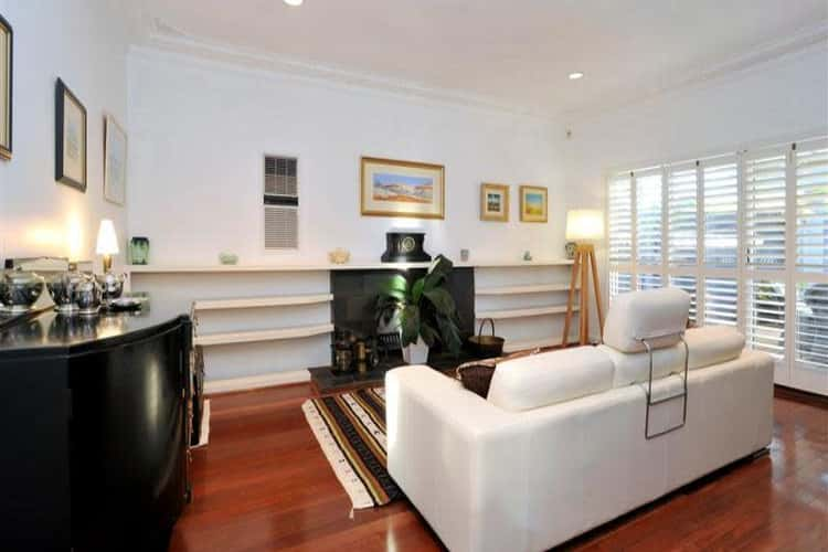 Main view of Homely house listing, 10 Lilian Avenue, Applecross WA 6153