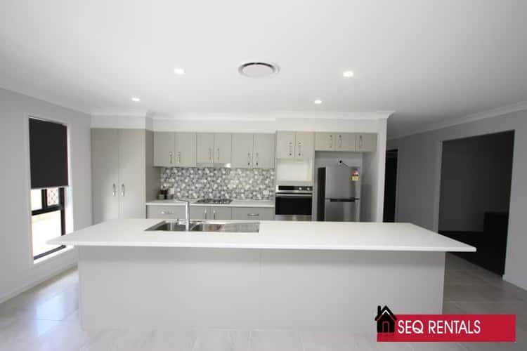 Second view of Homely house listing, 7 Pineview Drive, Beerwah QLD 4519