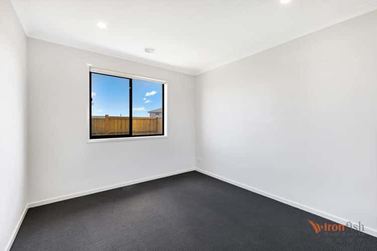 Fourth view of Homely house listing, 7 Coogee Street, Point Cook VIC 3030