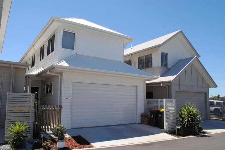 Main view of Homely townhouse listing, 2/15 Dianella Drive, Casuarina NSW 2487