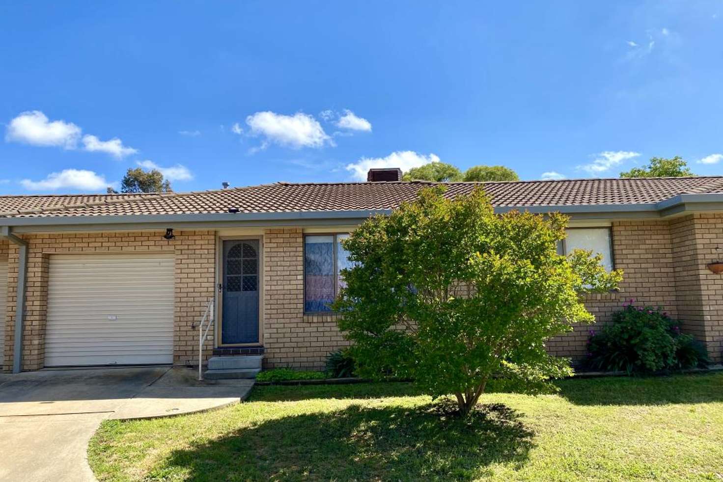 Main view of Homely townhouse listing, 2/63 Blackett Avenue, Young NSW 2594