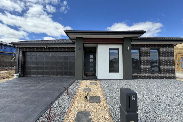 9 Snipe Drive, Strathtulloh VIC 3338